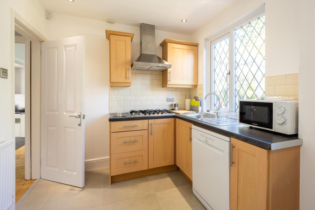 Mulberry House - Luxurious And Modern 4-Bed In Solihull Near Nec,Jlr, Airport, Resorts World, Hs2 Buitenkant foto