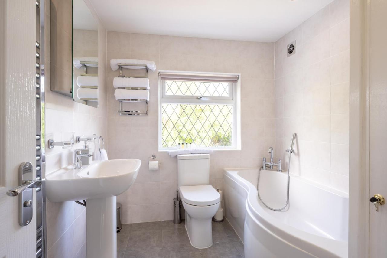 Mulberry House - Luxurious And Modern 4-Bed In Solihull Near Nec,Jlr, Airport, Resorts World, Hs2 Buitenkant foto